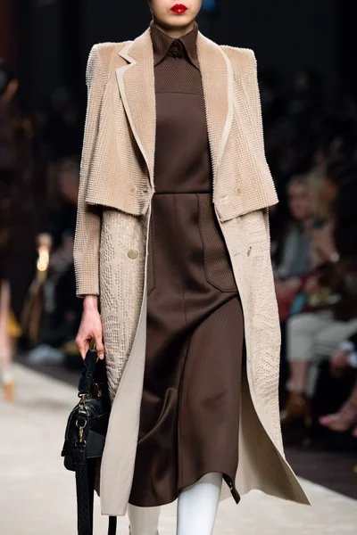 Look 106